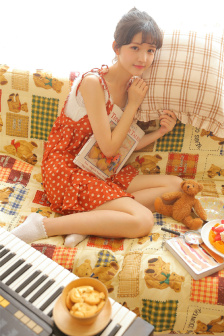 小泽菜穗